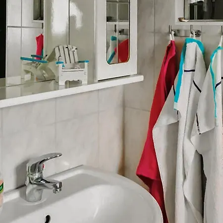 1 Bedroom Gorgeous In *